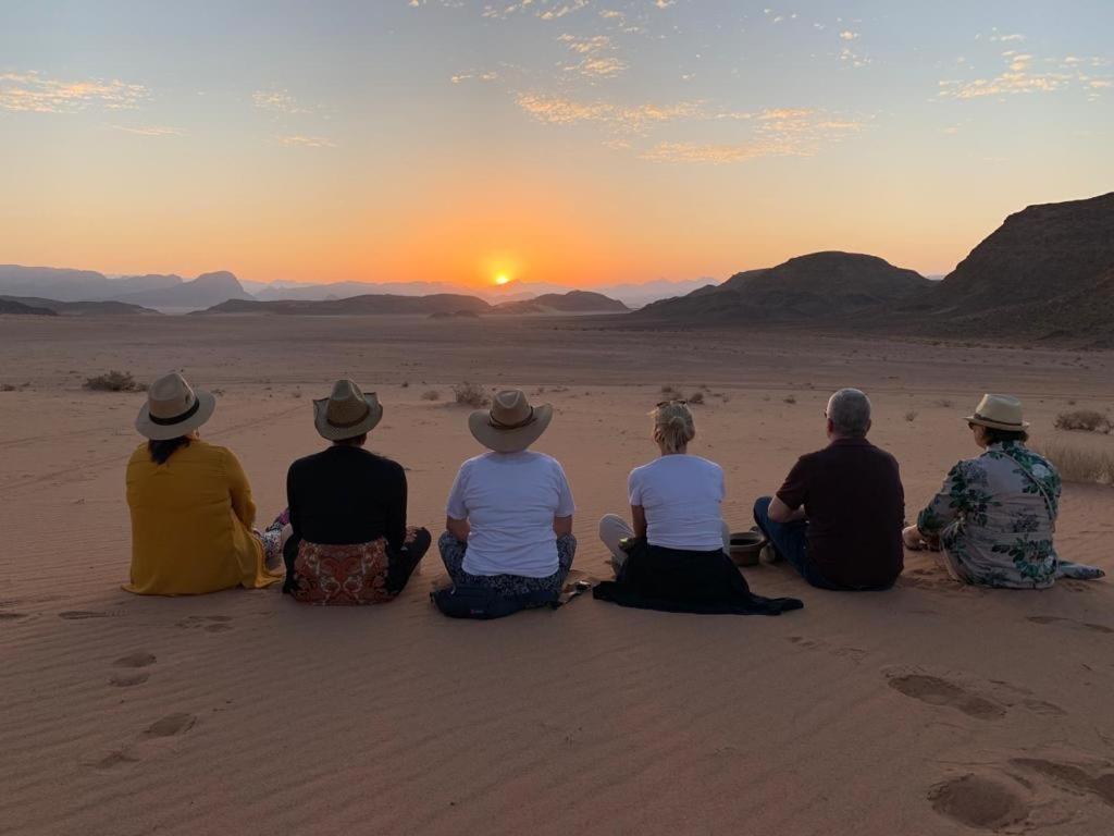 Wadi Rum-Bedouin Tents And Jeep Tours 외부 사진